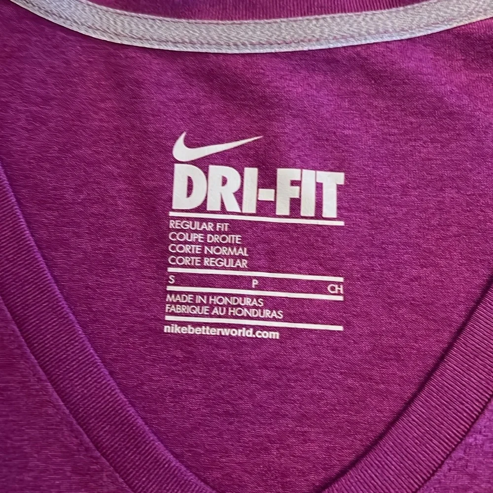 Nike‎ dri fit Tshirt